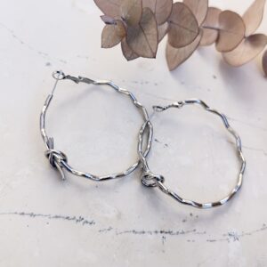 Knot Hoops